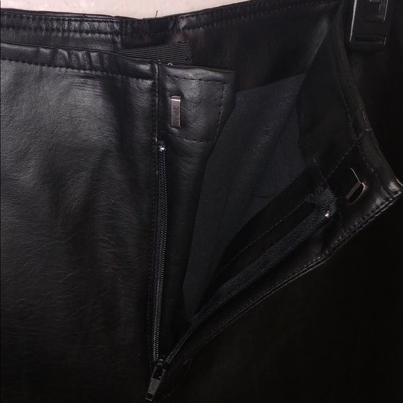 NWT Leather Pants Black Size 12 Faux Leather - Picture 4 of 8